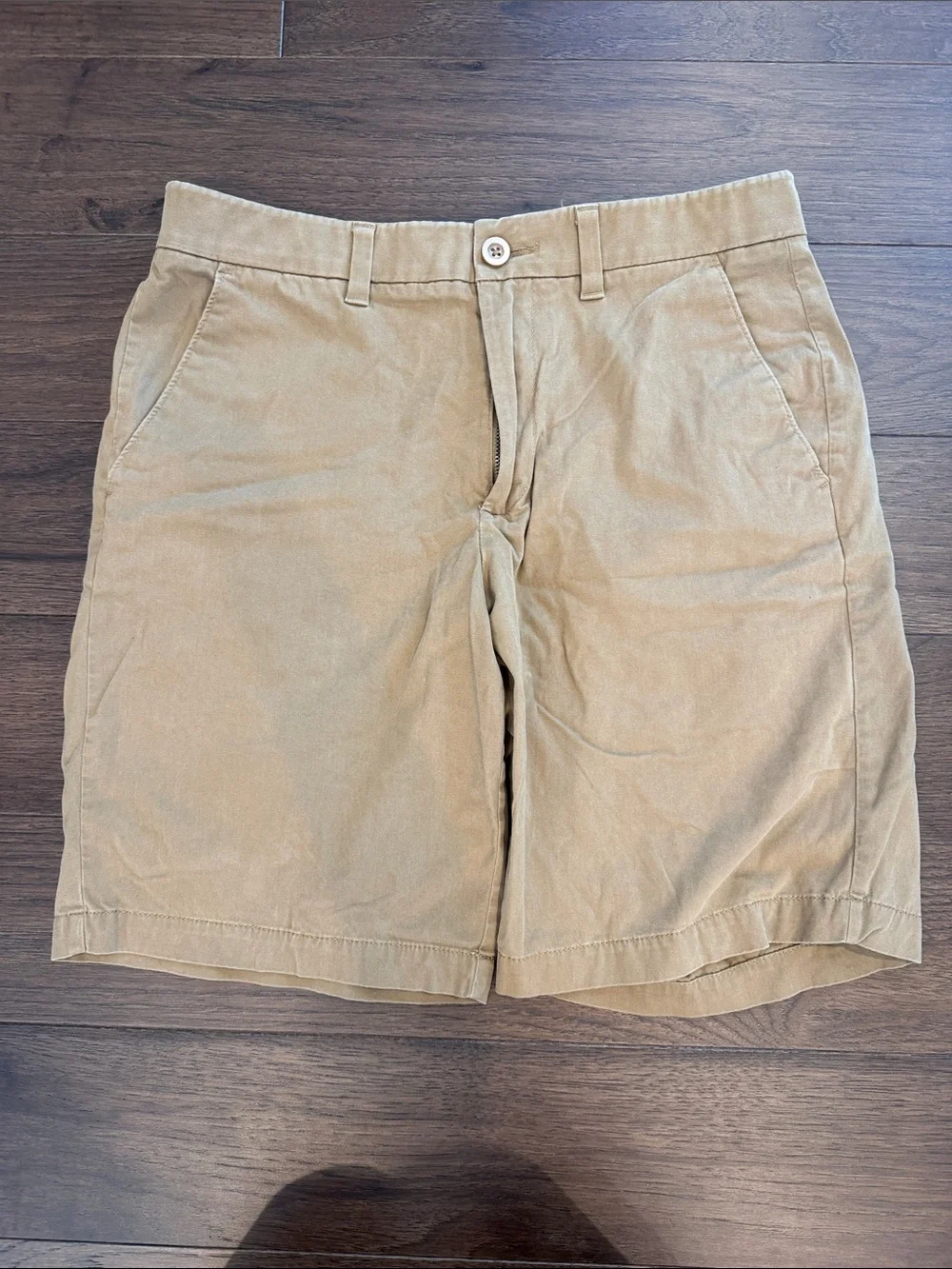 Apt. 9 Men's Tan Flat-Front Premier Flex Shorts Size 33 - C54-060